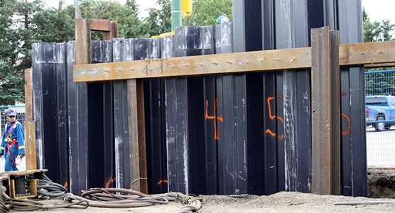 Concrete En Bentoniet Vervang Damwand In Deep Opgravingen
