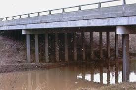 Flow onder een Dam -Dam met een Damwand