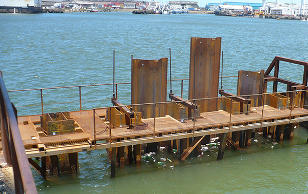 Damwand in maritieme toepassingen